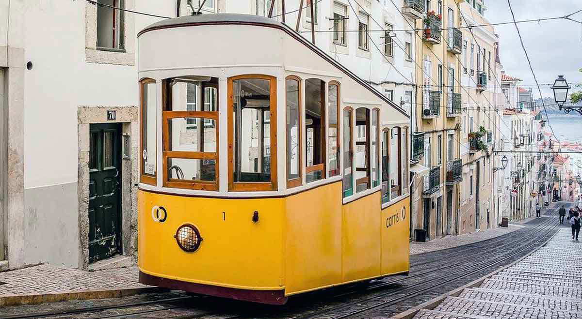lisbon yellow tram