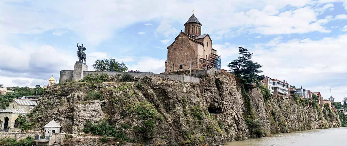 metekhi church tbilisi