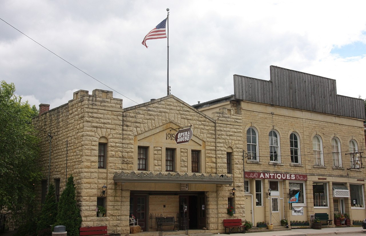 opera house mantorville minnesota