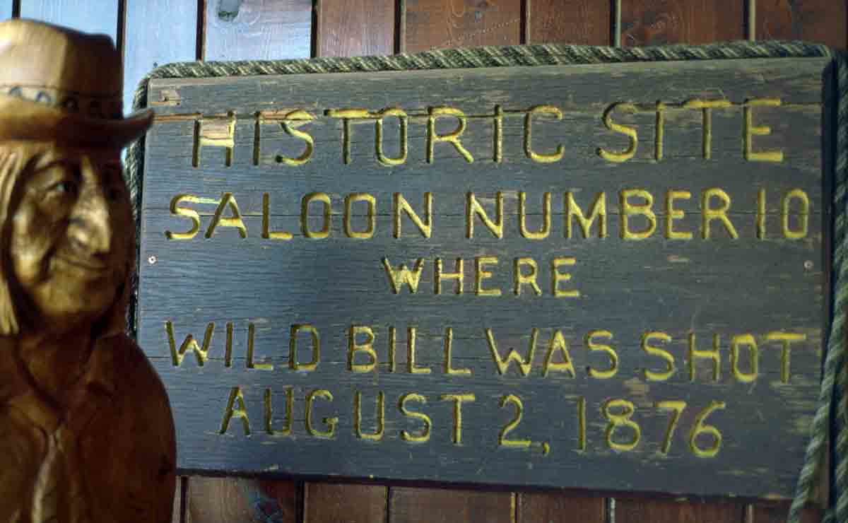 saloon no 10