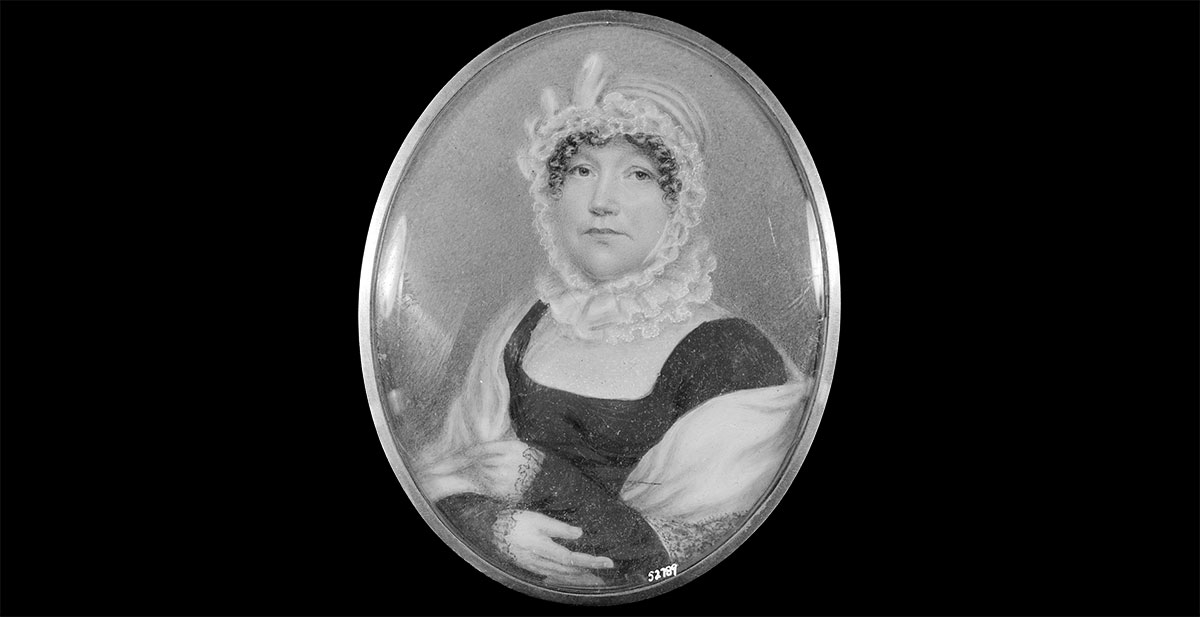 sarah astor round portrait
