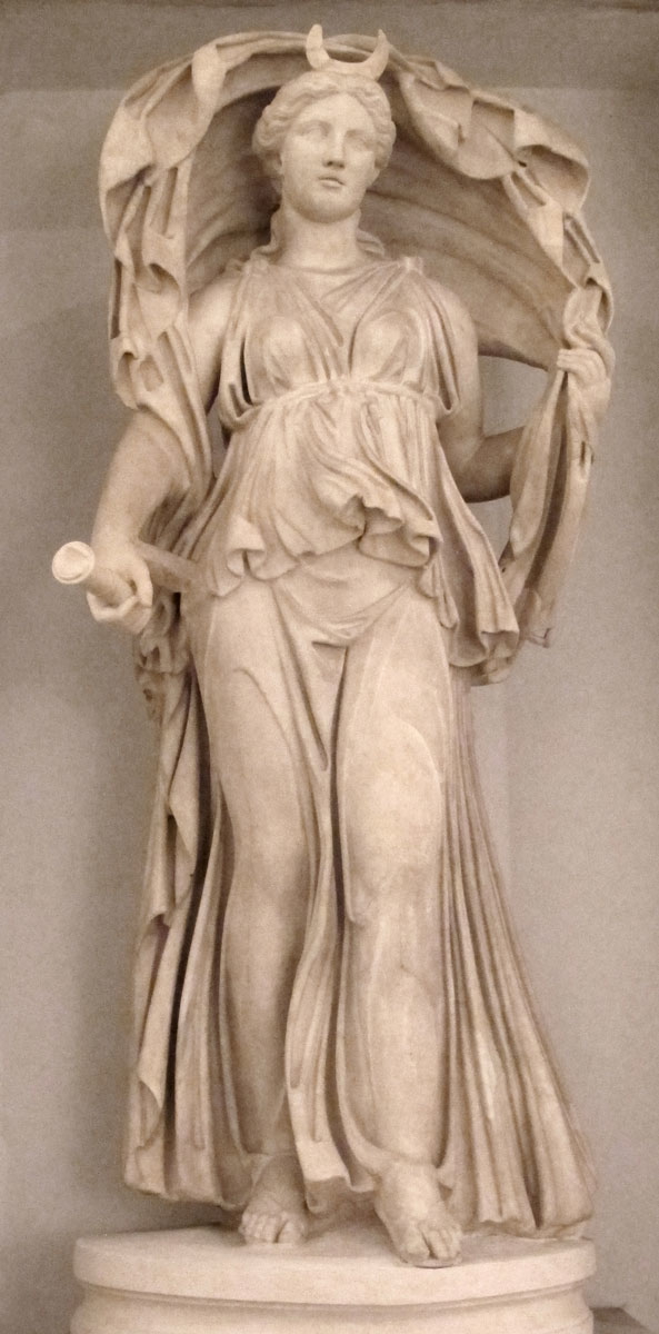 selene roman statue capitolini