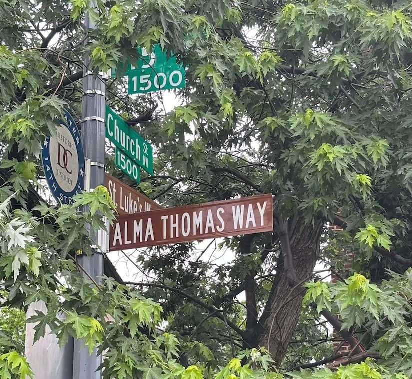alma-thomas-way-washington-dc-street