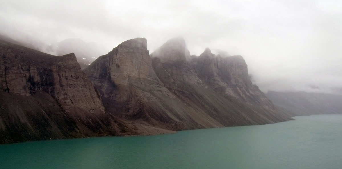 baffin island fjord