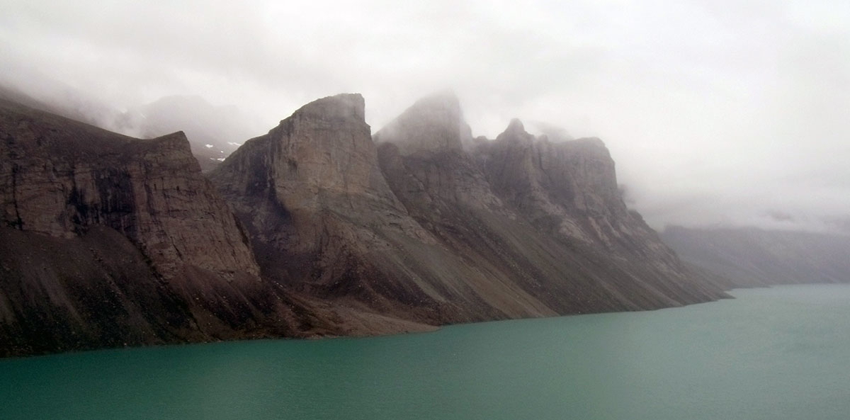 baffin island fjord