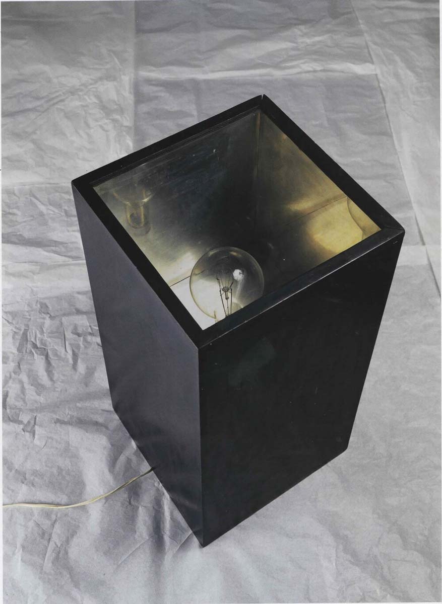 boetti lamp sculpture