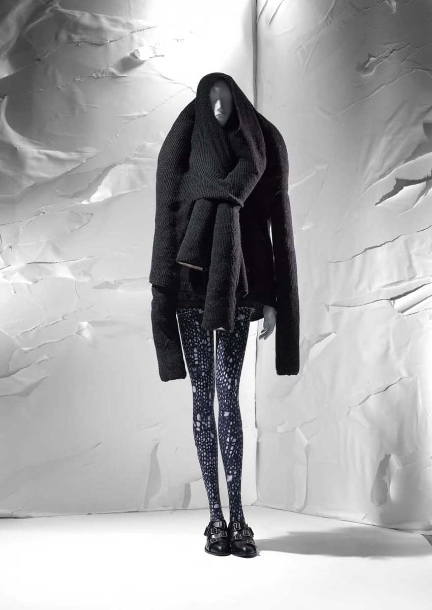 cdg deconstructed sweater