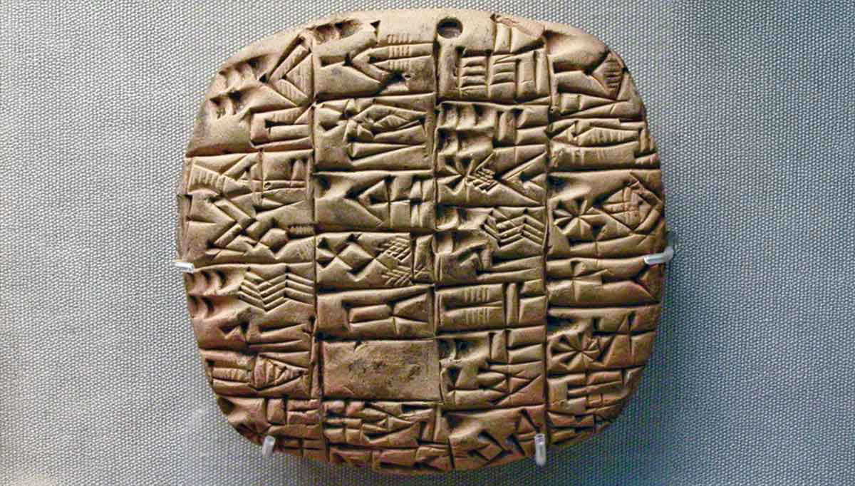 cuneiform tablet ancient writing