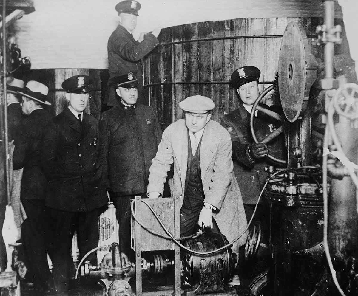 detroit police inspecting equipment found in a clandestine under