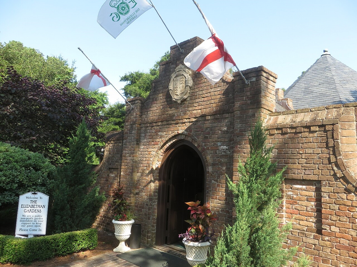 elizabethan gardens fort raleigh national historic site