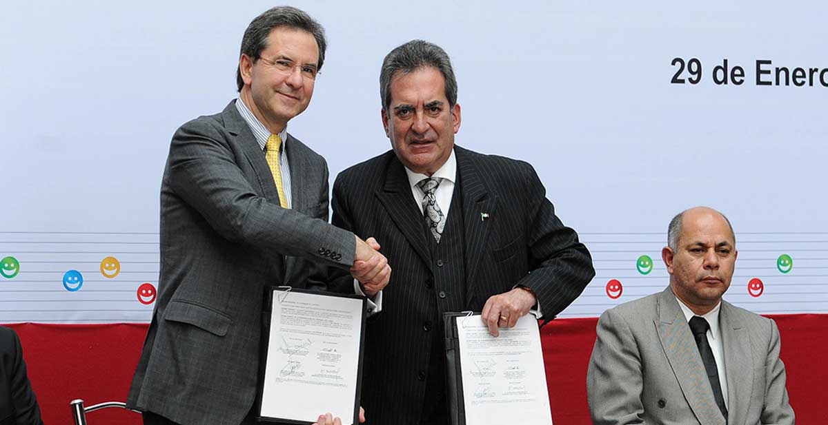 esteban moctezuma fundacion azteca