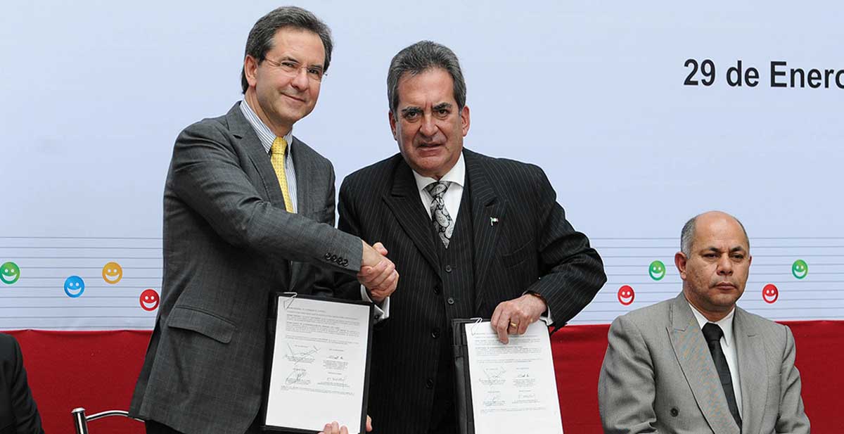 esteban moctezuma fundacion azteca