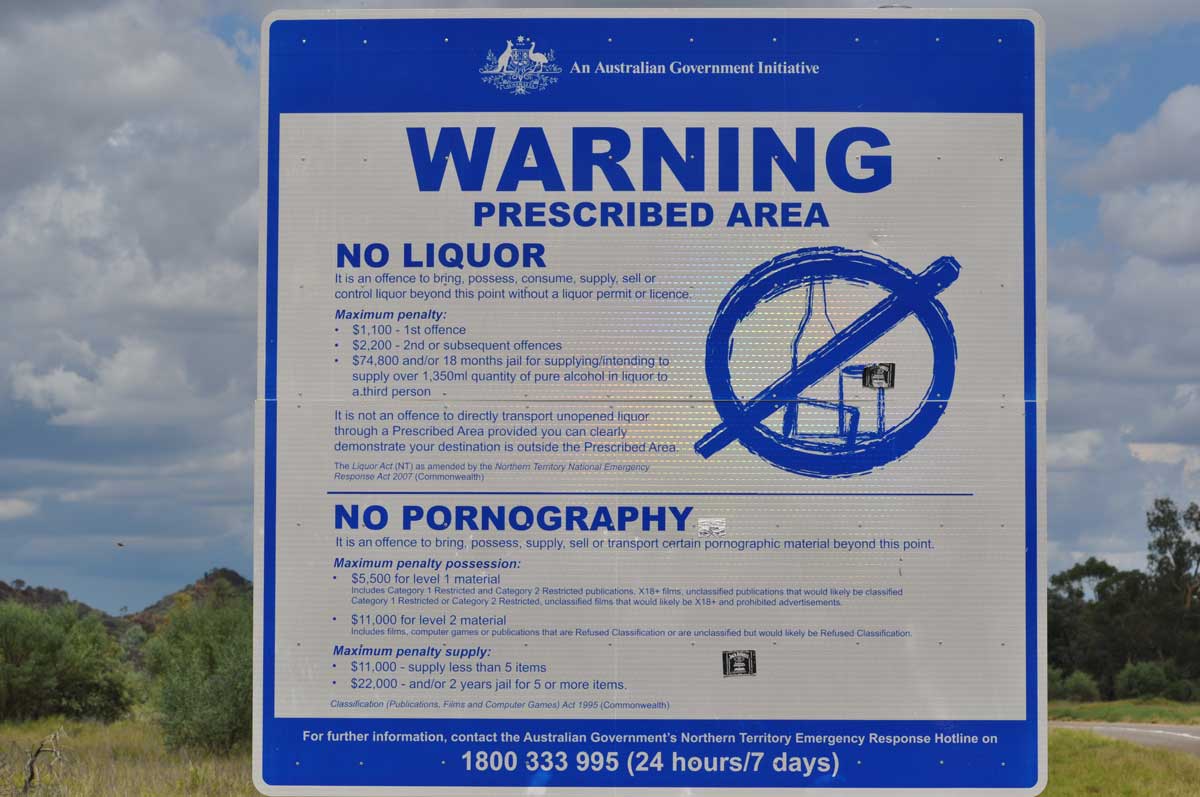 intervention blue sign