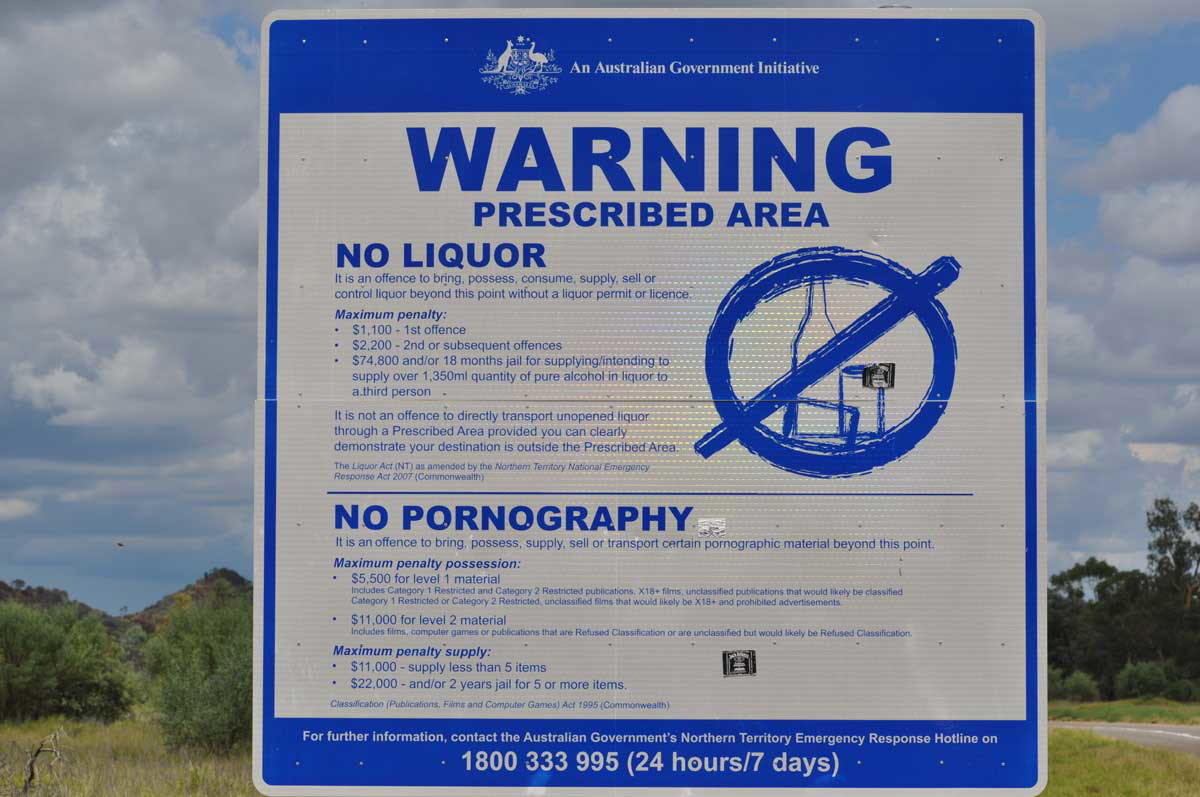 intervention blue sign