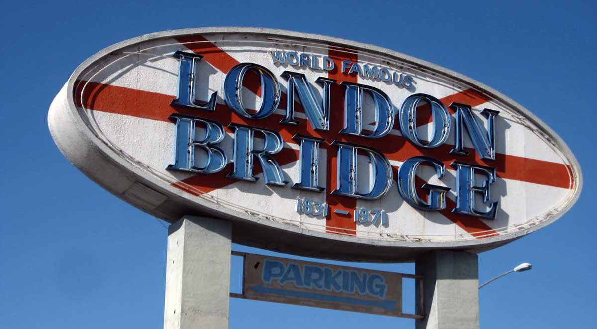 london bridge sign arizona