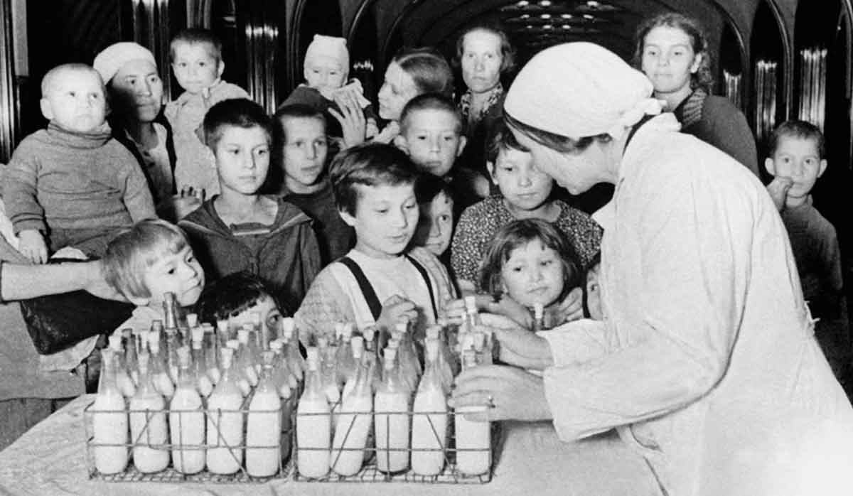 mayakovskaya station milk