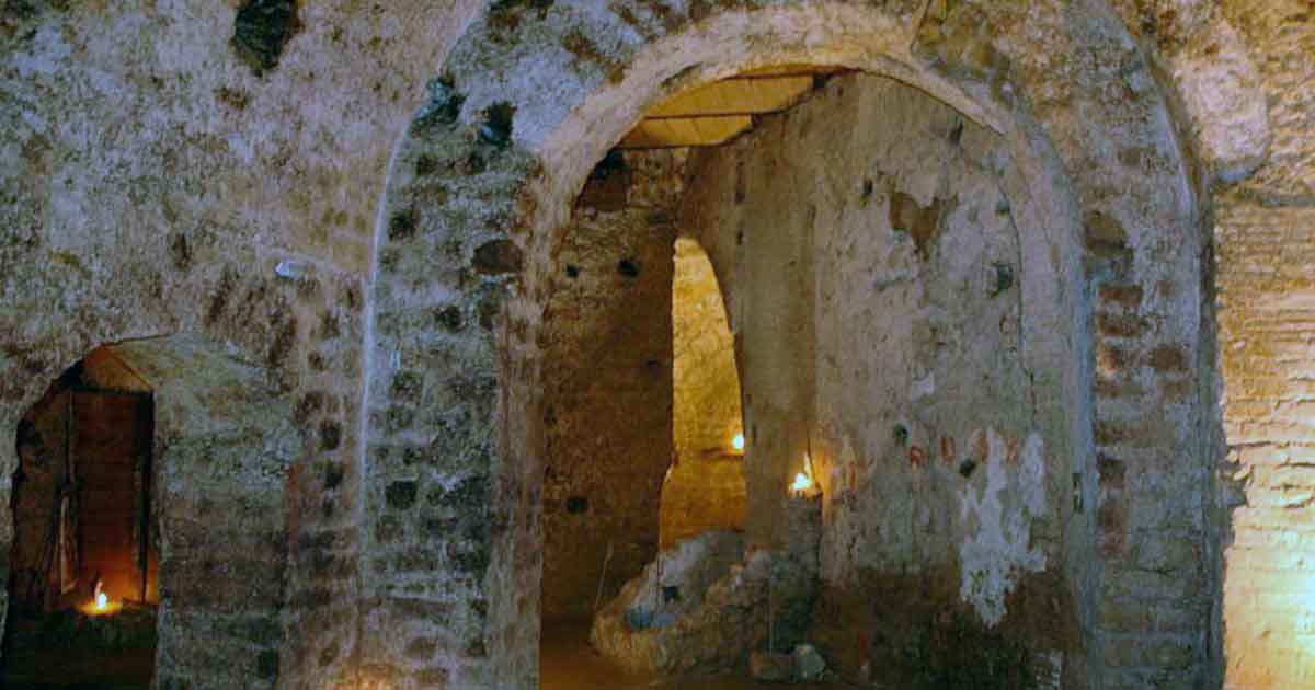 naples acqueduct tunnels