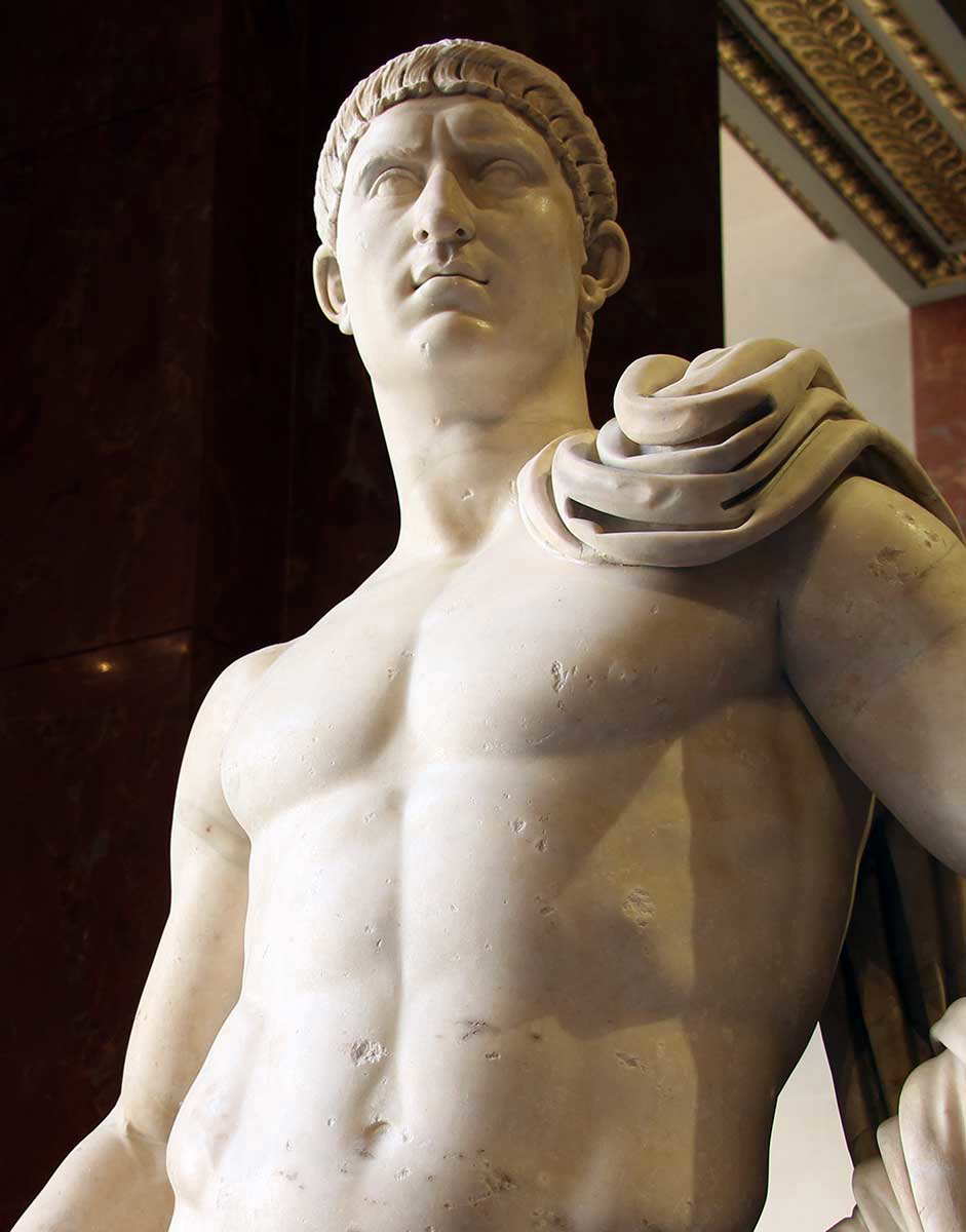otho statue louvre