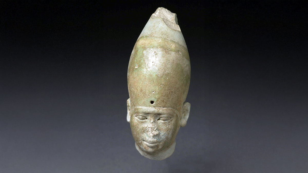 psamtek statuette egypt