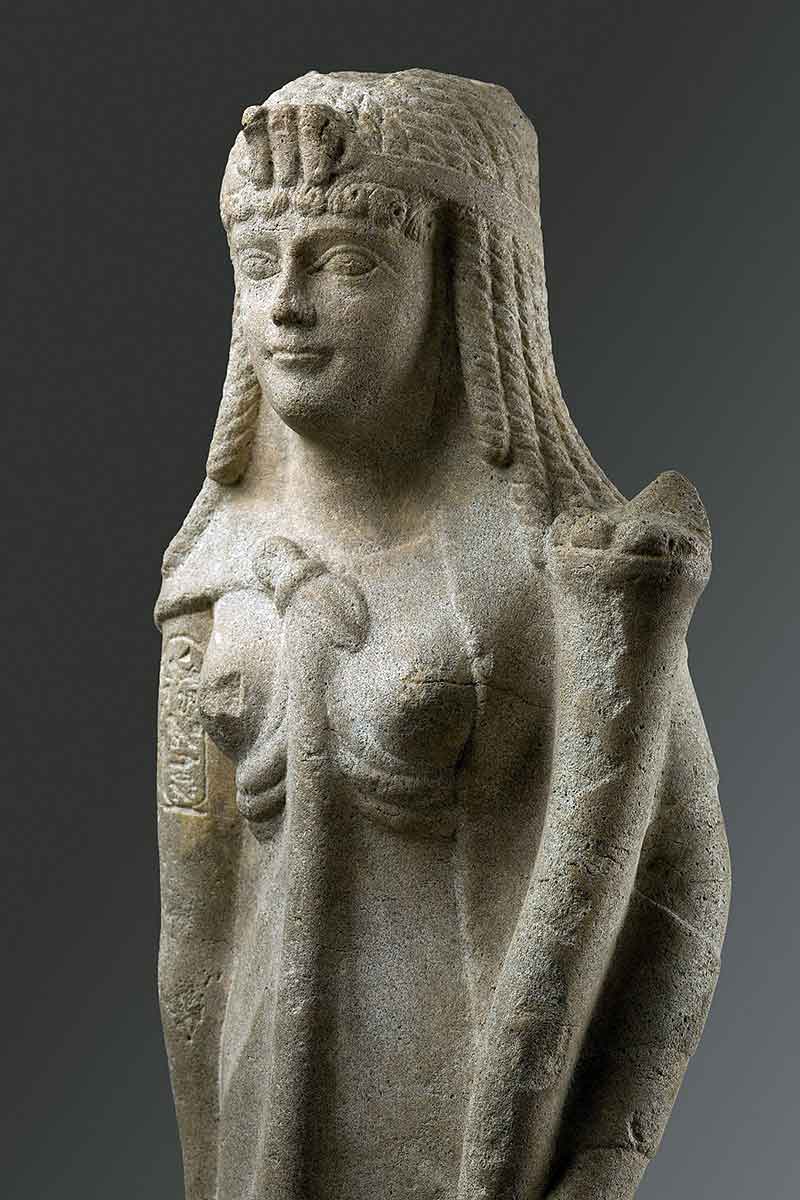 ptolemaic queen cleopatra vii statue