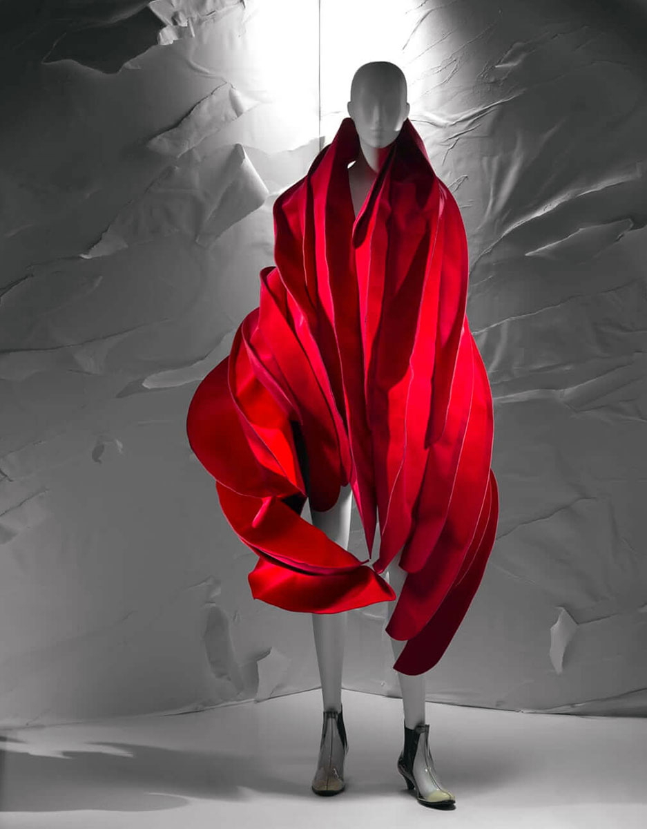 rei kawakubo red dress