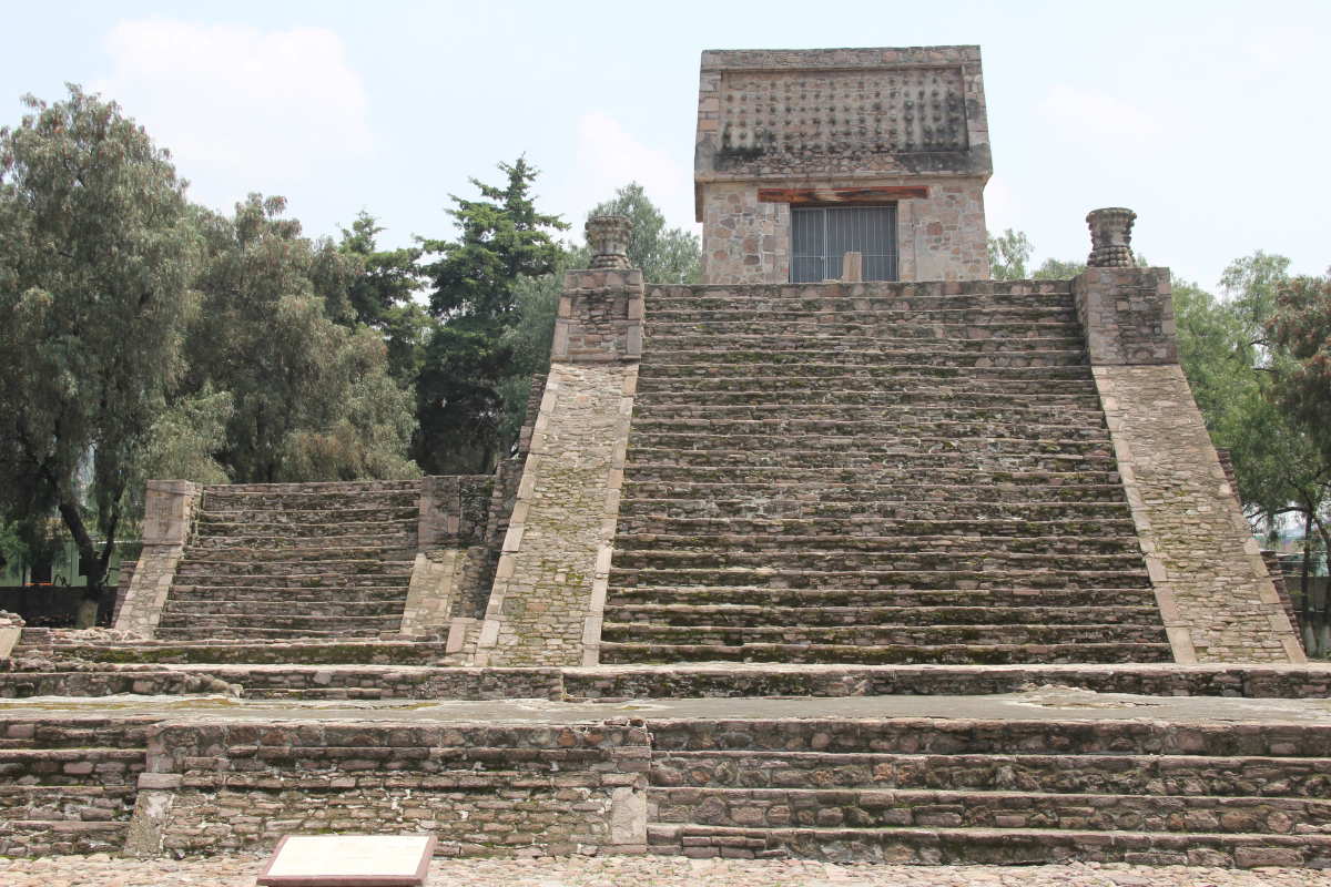 santa cecilia acatitlan temple mexico