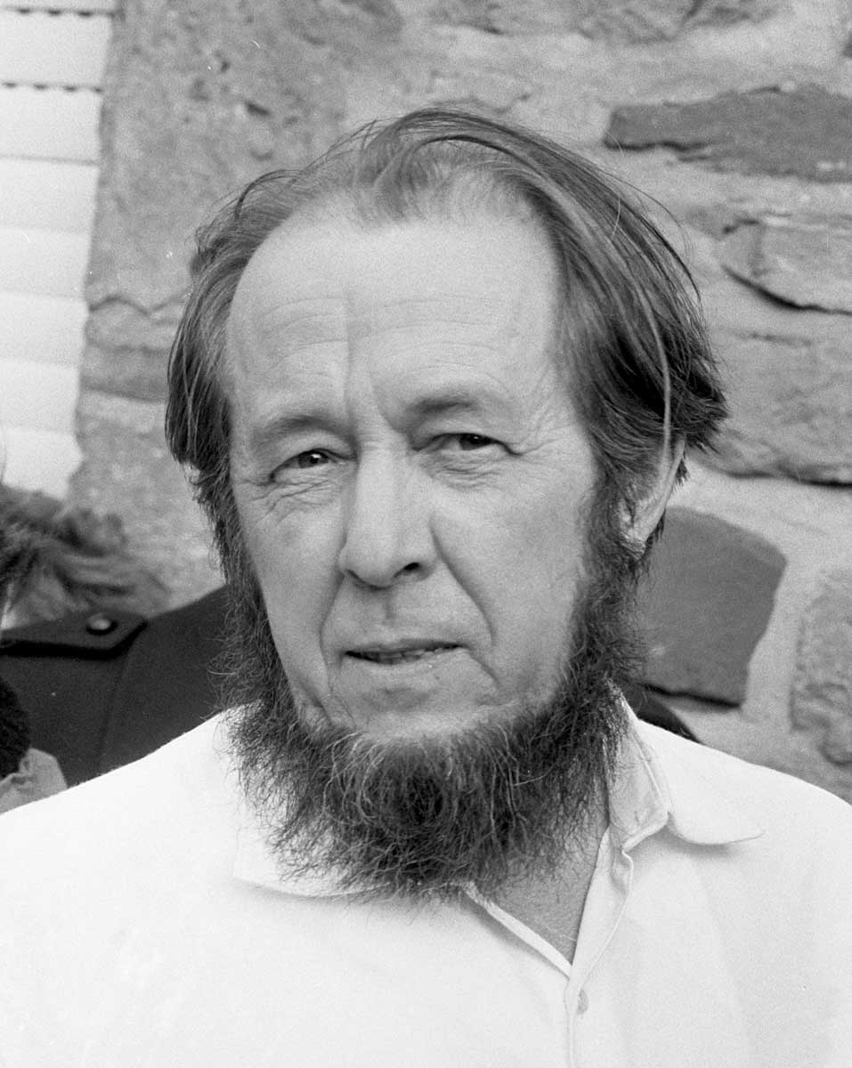 soviet dissidents aleksandr solzhenitsyn
