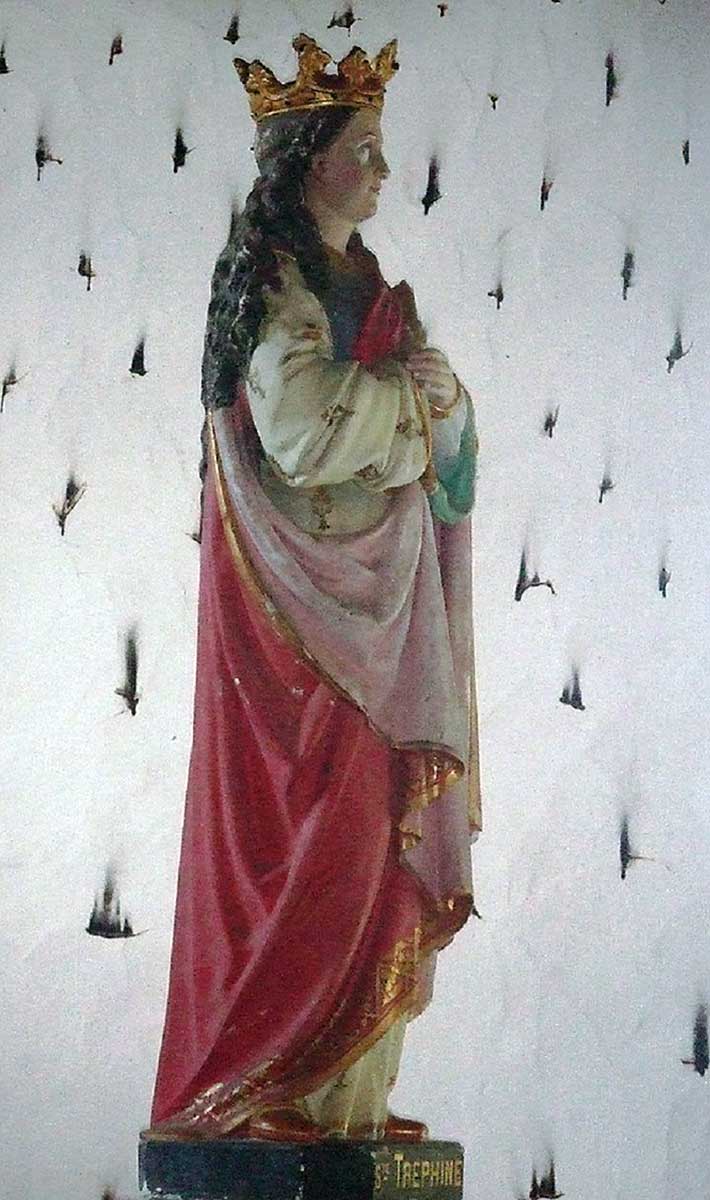 st trephine statue