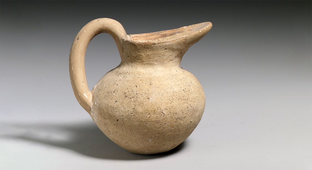 terracotta jug helladic metropolitan museum art