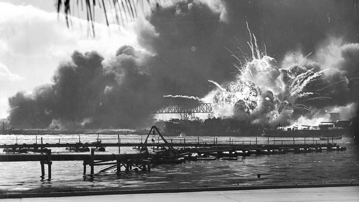 uss shaw explosion