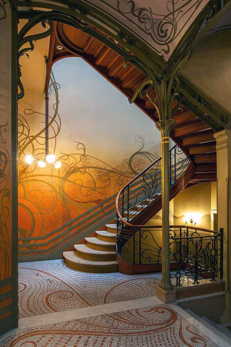 victor horta stairway house tassel