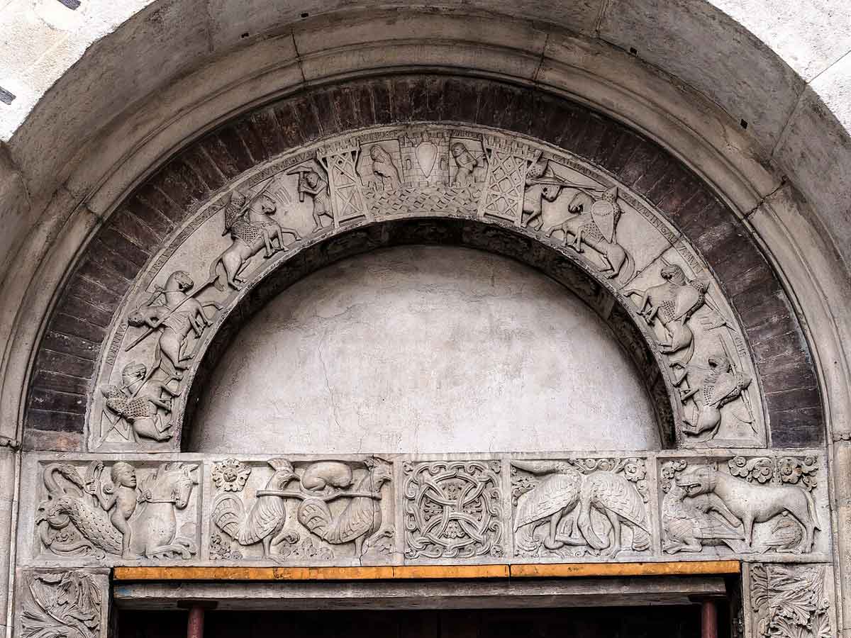 Modena Cathedral north portal archivolt lintel