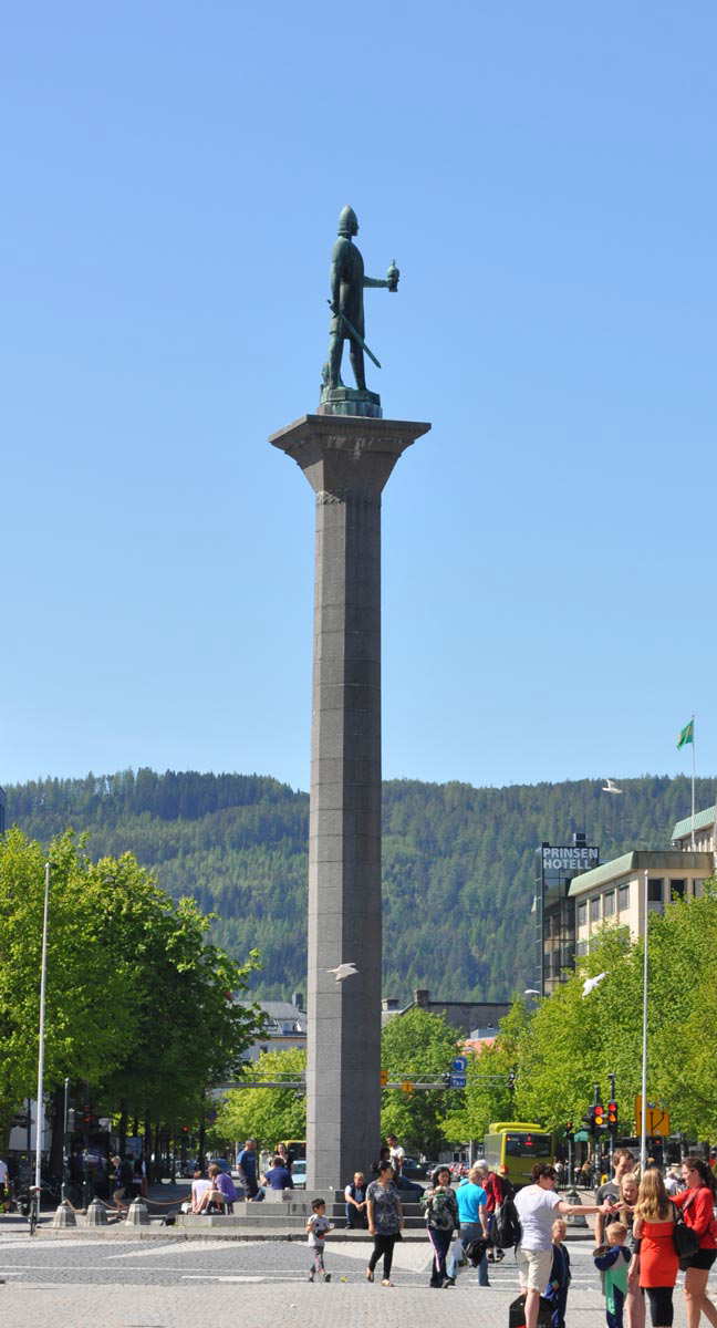 Trondheim Olaf Tryggvason monument