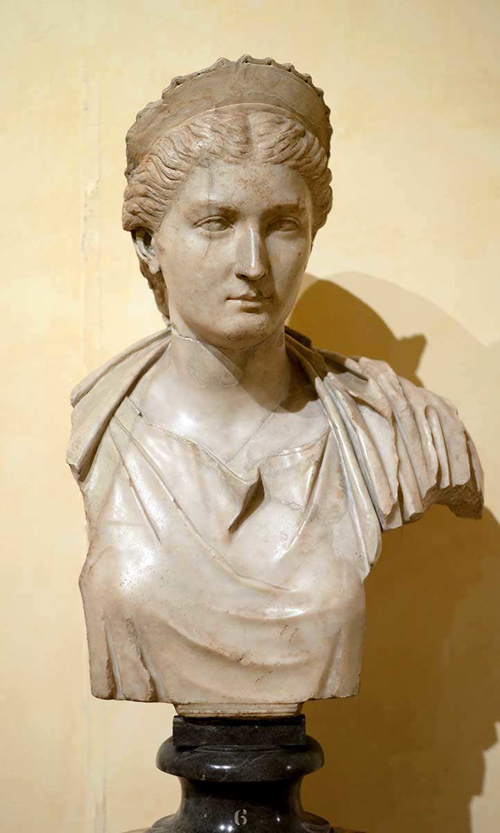 Vibia Sabina