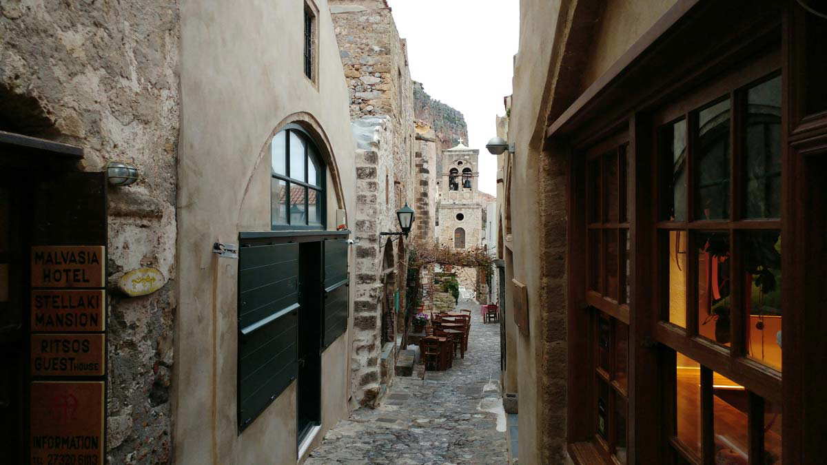 alleyway in monemvasia
