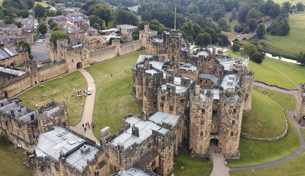 alnwick castle northumberland england
