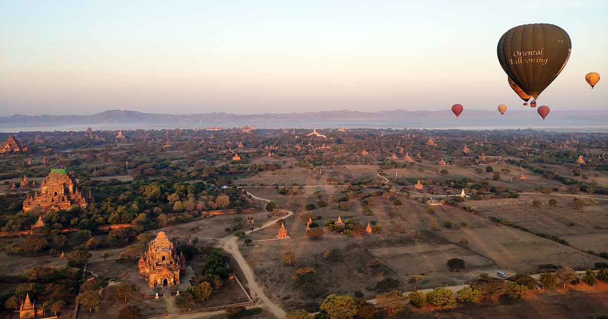 bagan looking down from balloon