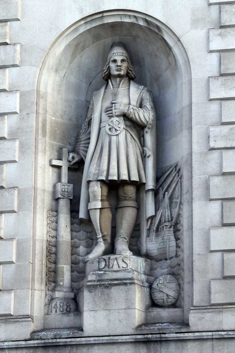 bartolomeu dias statue