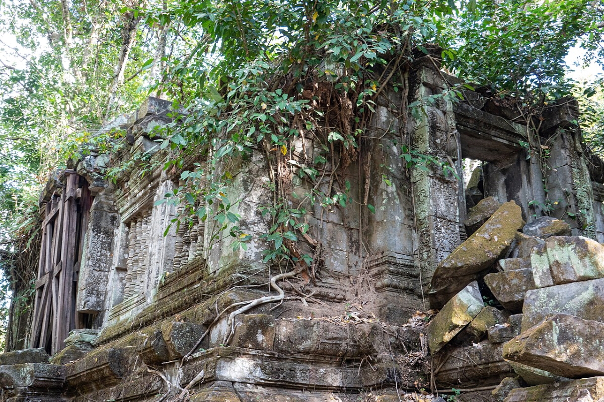 beng mealea temple cambodia