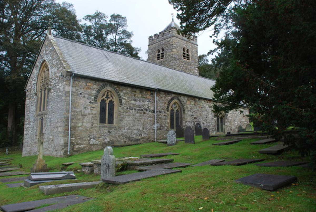 church saint pedrog petroc llanbedrog alan fryer cc by 2