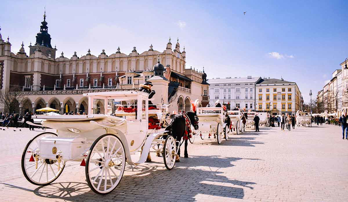 cloth hall carriages poland
