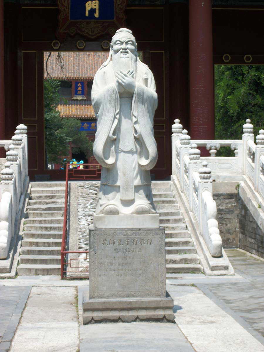 confucius statue beijing