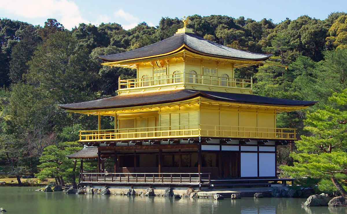golden pavilion medieval japan