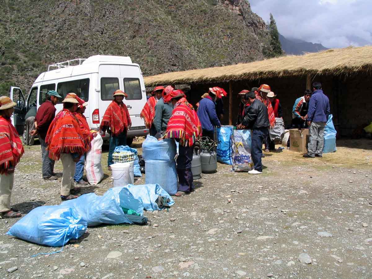 inca trail porters peru