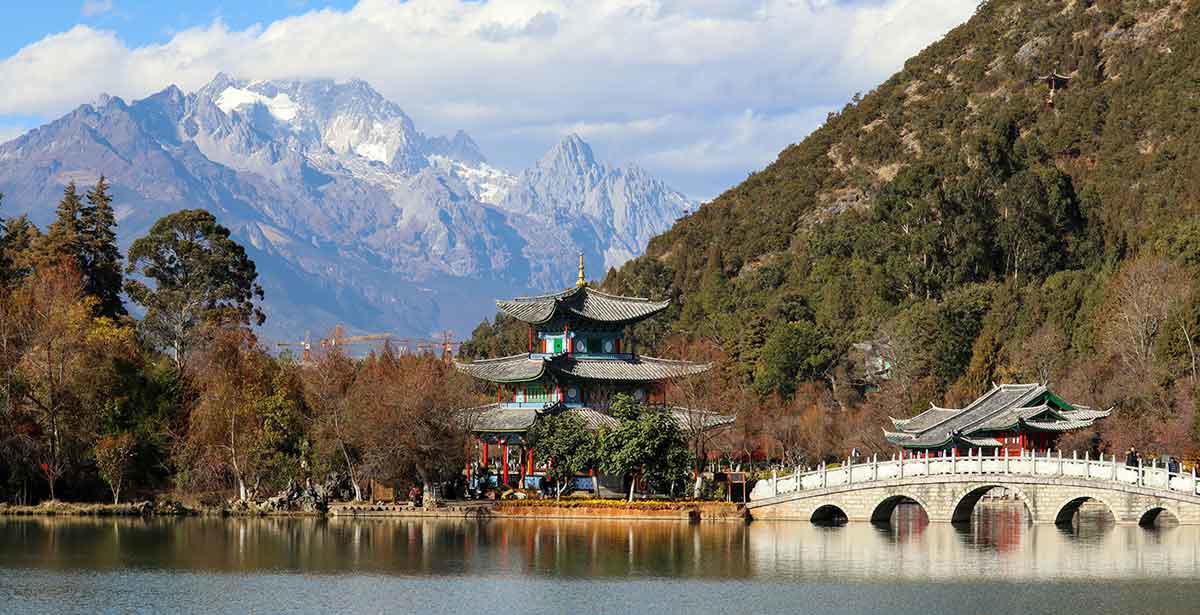 lijiang lake bridge yunnan chia