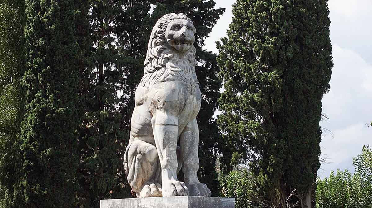 lion of chaeronea sacred band