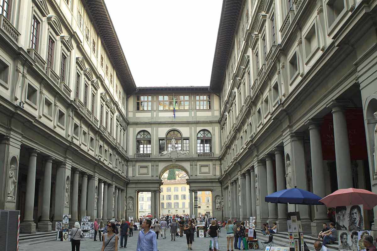 medici family uffizi gallery florence