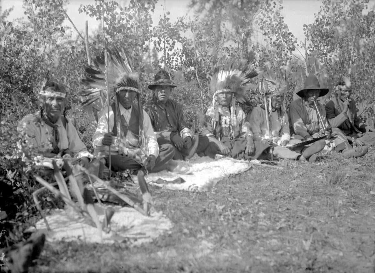 metis cree smoking