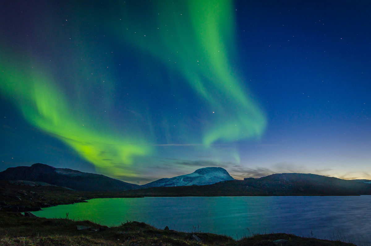 northern lights lake metis