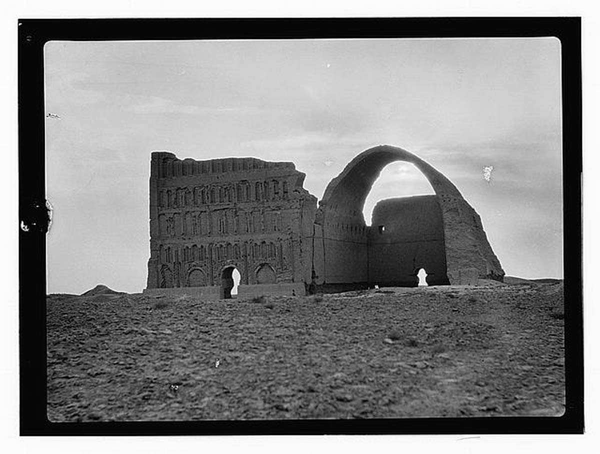 palace facade ctesiphon